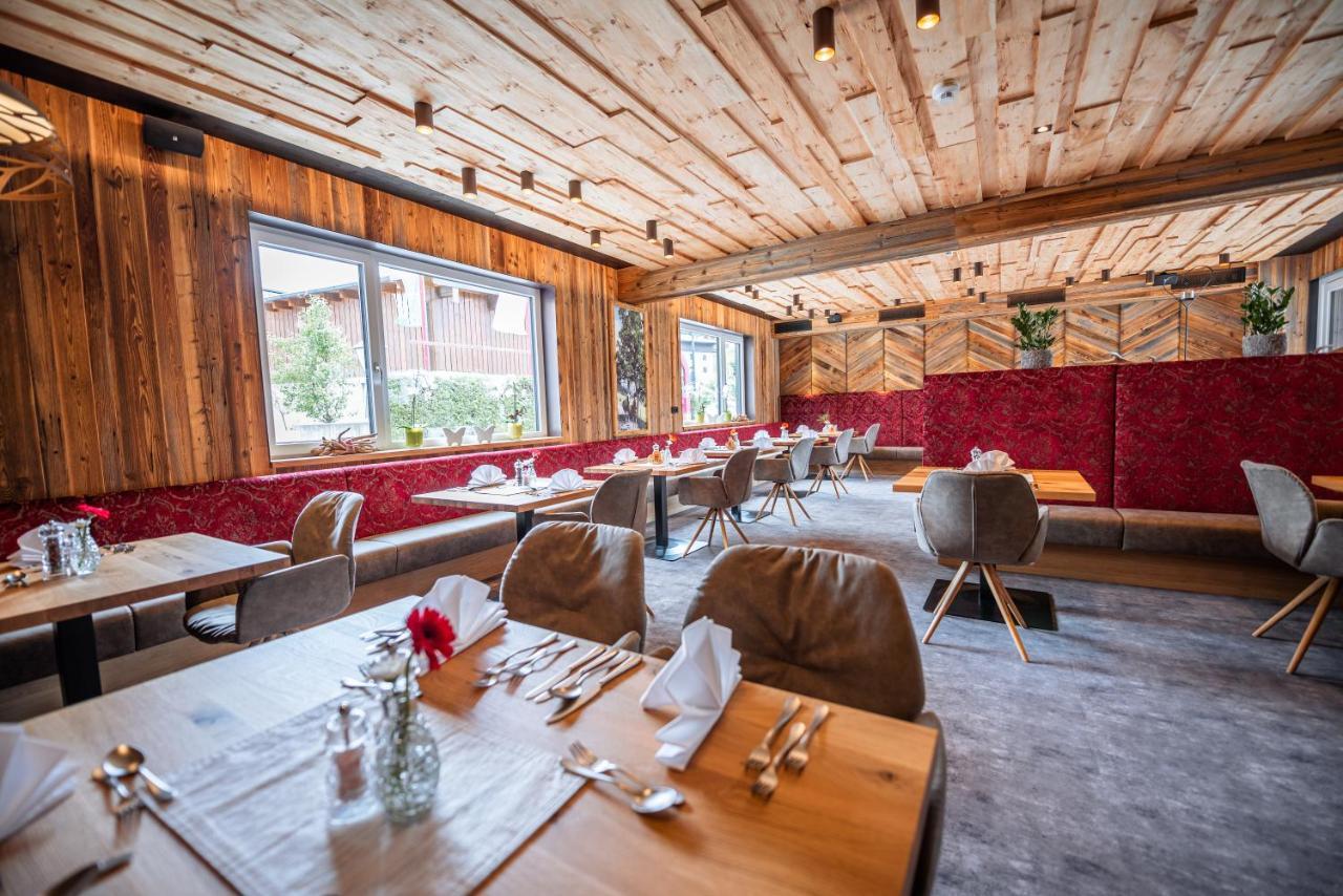Hotel Lohningerhof Maria Alm am Steinernen Meer Esterno foto